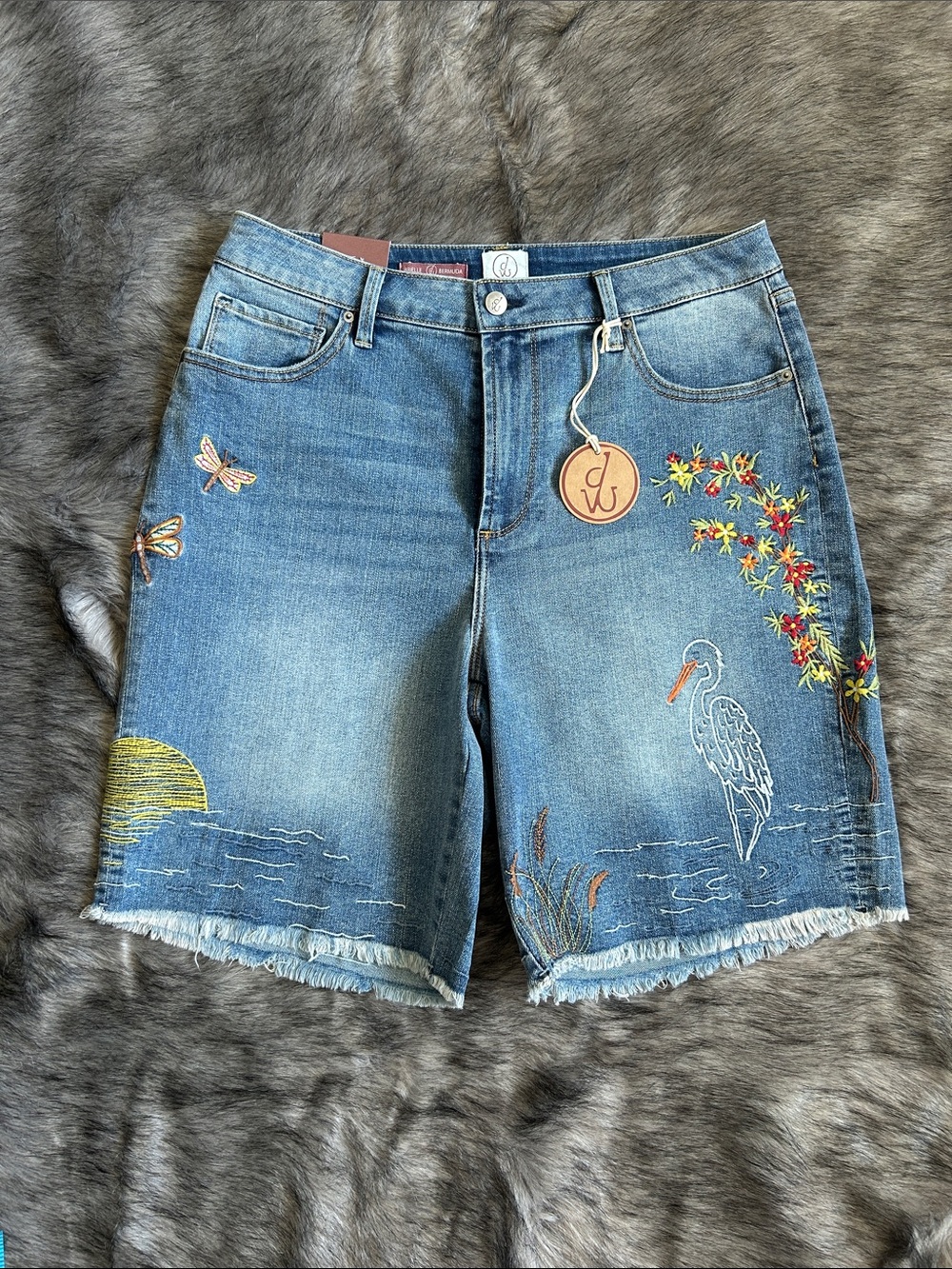 NWT Driftwood Brielle Bermuda Shorts Heron Embroidered Bird Boho Summer Size 10